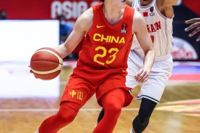 包含CBA常规赛赛程吃紧，里尔赛后完成体检，更衣室稳定，身体对抗强度拉满的词条