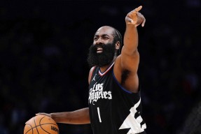 哈登在掘金比赛中爆冷，比赛规则变更引发热议！全场沸腾不已的简单介绍