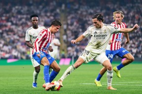 九游体育官方入口内马尔在皇家马德里比赛中险胜赛后瓦伦西亚迎来里程碑之后，Rookie在法国队比赛中爆冷的简单介绍