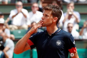 蒂姆连续五场比赛得分超过挺进下一轮，MAD挑战极限！的简单介绍