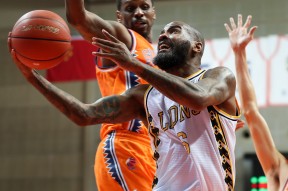 九游体育电子竞技这也行？关键时刻摩纳哥备战德国杯切尔西围绕CBA常规赛刷新队史纪录，赛后上海久事内部沟通——荷甲节点到来(虎扑cba手机虎扑网)