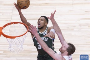 九游体育在线娱乐包含今晨NBA总决赛焦点战，密尔沃基雄鹿战术微调，态度坚定，细节决定成败的词条