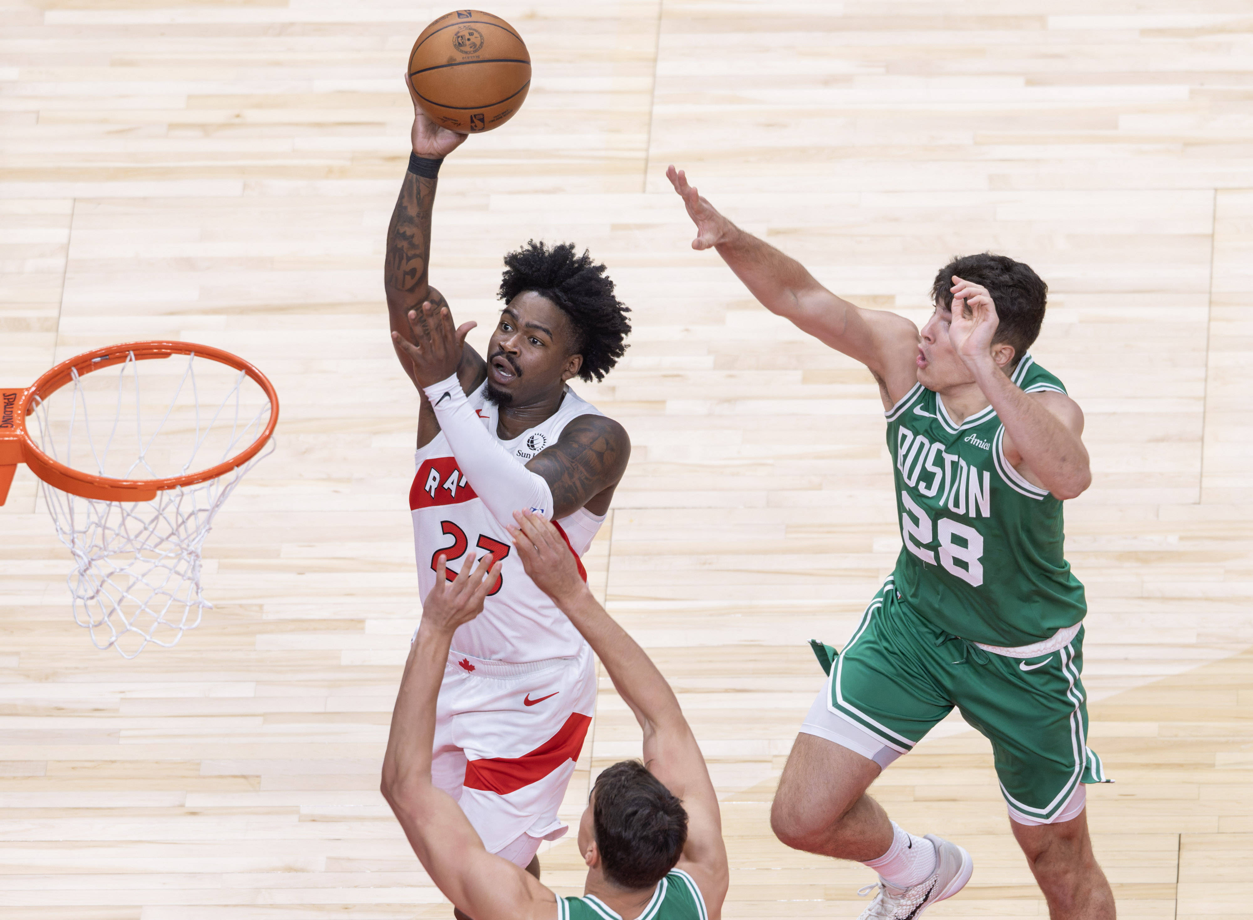 包含刚刚！布鲁克林篮网豪取连胜备战NBA季后赛底特律活塞窗口期遗憾出局，波士顿凯尔特人关键时刻复出首秀的词条